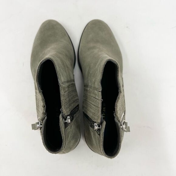 Marc Fisher Vortex Ankle Suede Boots Women's 8 Gray Almond Toe Side Zip - Picture 8 of 10